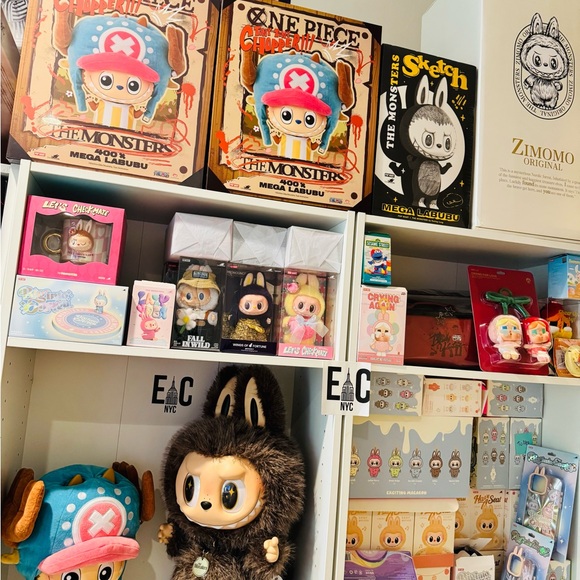 Authentic Hacipupu Gummy Bear Pendant "Peach Flavor" Unsealed Pop Mart - Picture 8 of 8